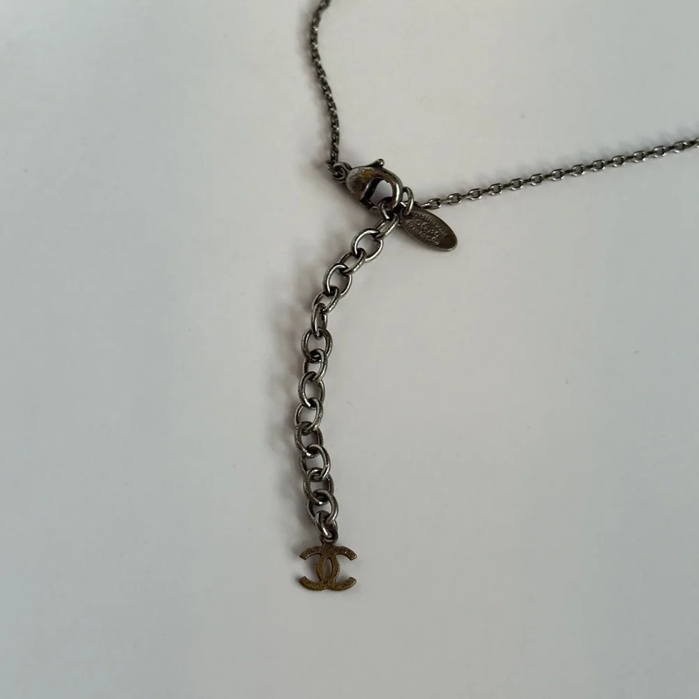 RARE 2004 Authentic Vintage Coco Chanel Star Necklace - Picture 3 of 4
